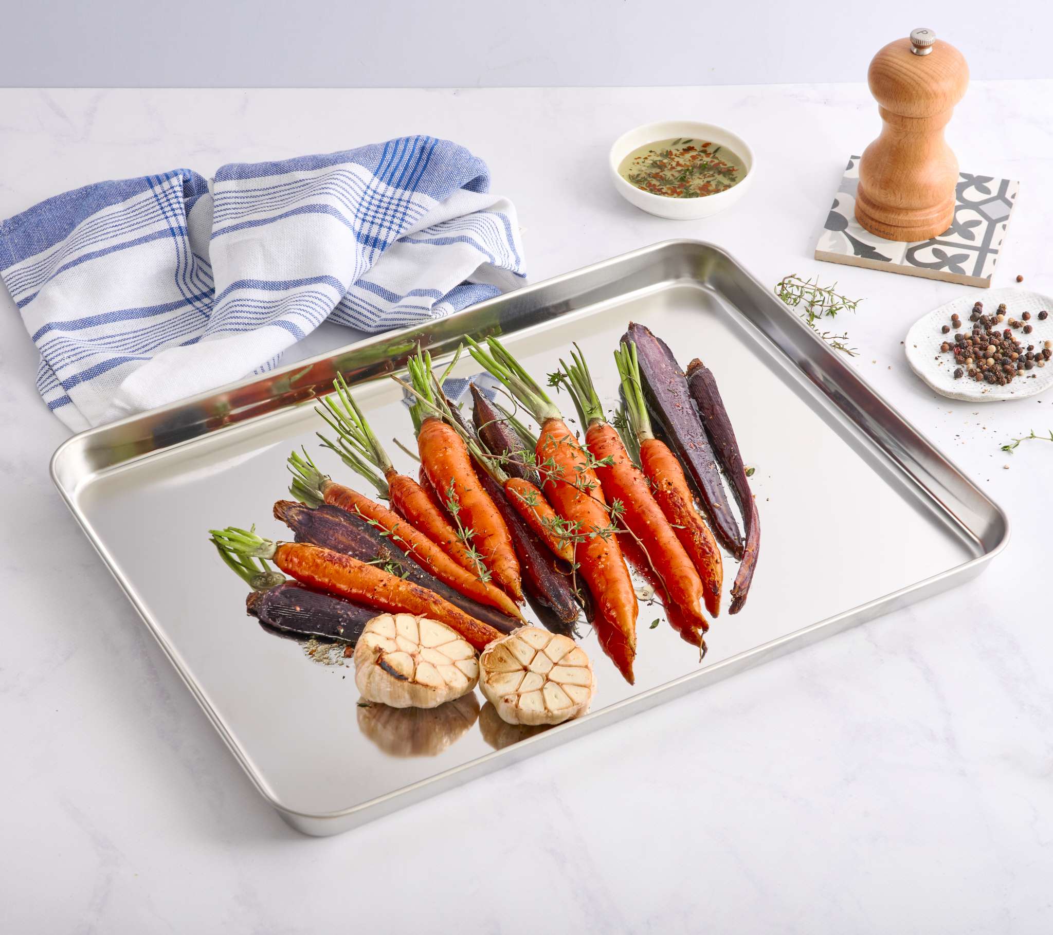 Standard stainless steel oven tray in use