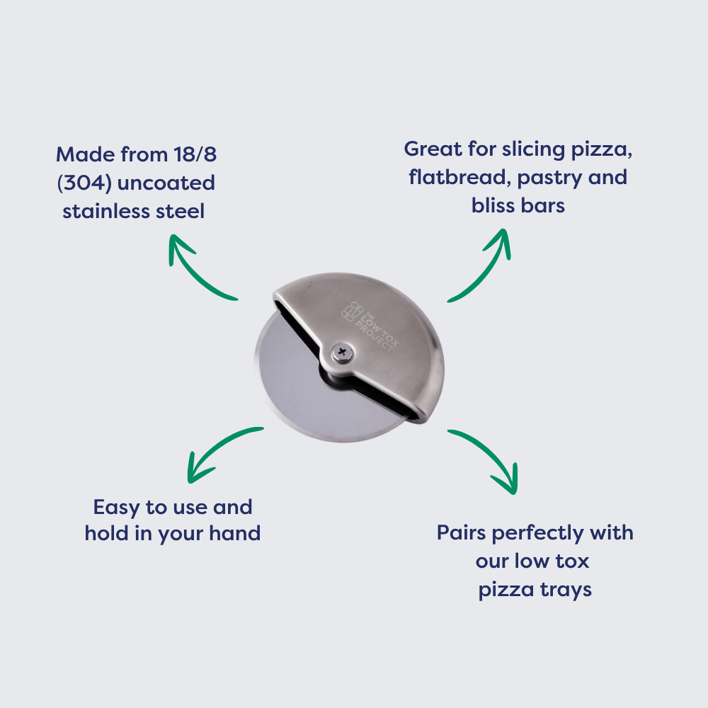 Stainless steel pizza cutter with a round blade and a comfortable grip, designed for slicing pizza and pastries.