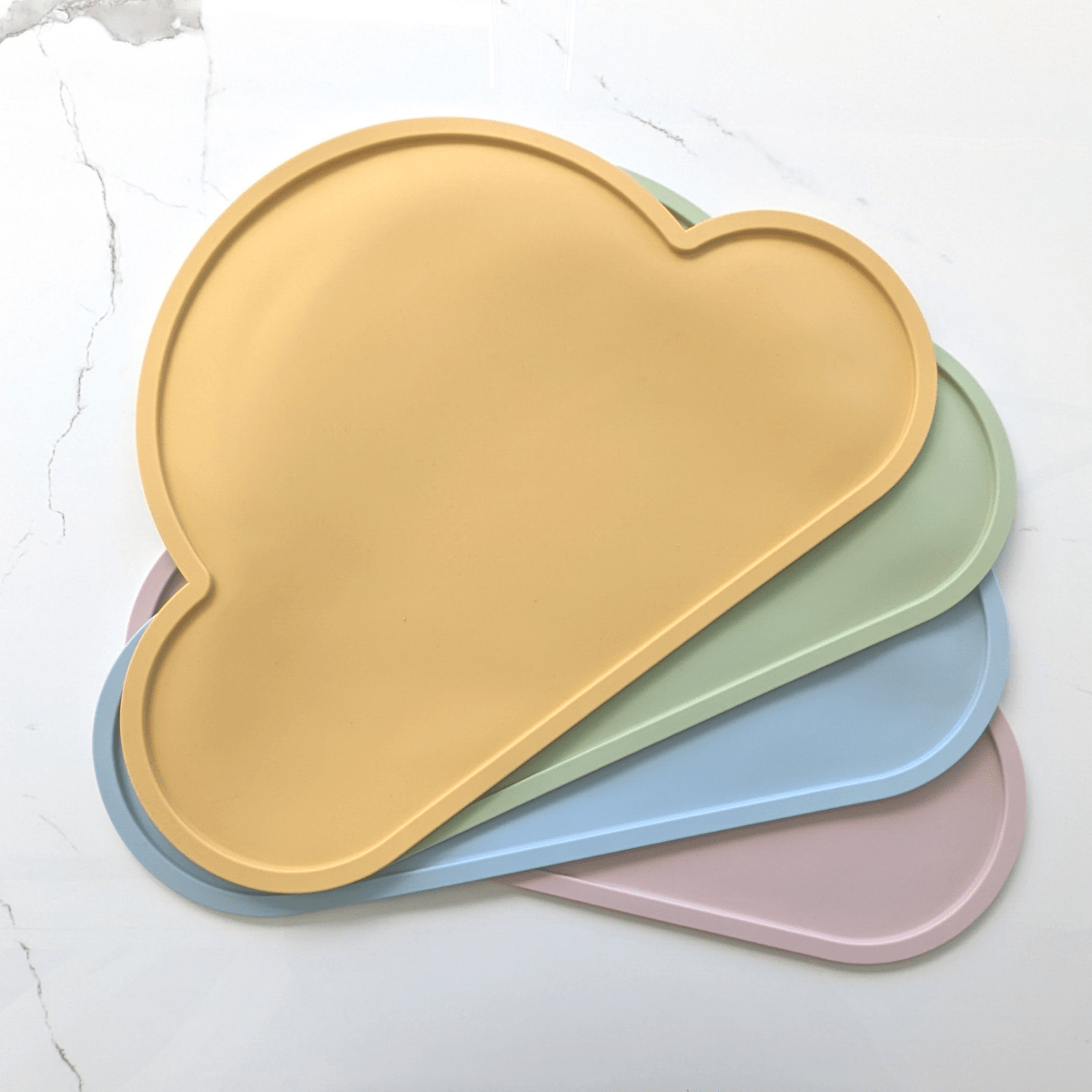 Cloud shaped silicone placemat