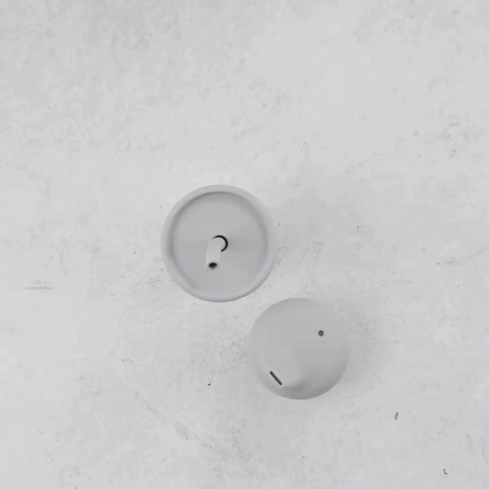 Load video: Stainless Steel Double walled 250ml cup - Sip and Straw top